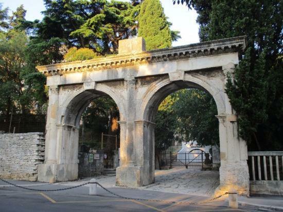 Arena Festival Apartment Pula Ngoại thất bức ảnh